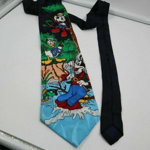 The Disney Store Tie Mickey Goofy Donald Fishing 100% Silk